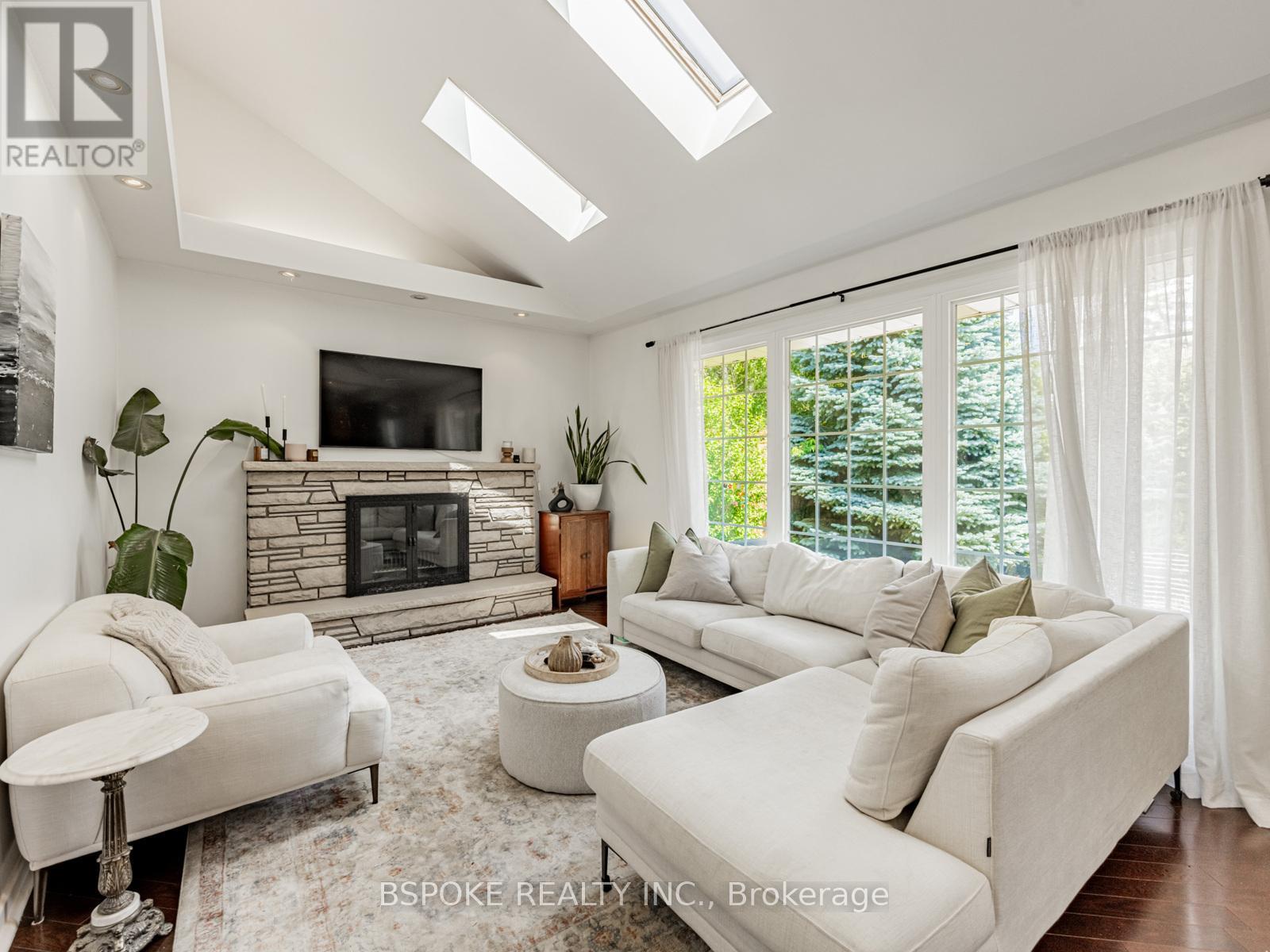 Photo 14 of 2254 Denise Road, Mississauga ON