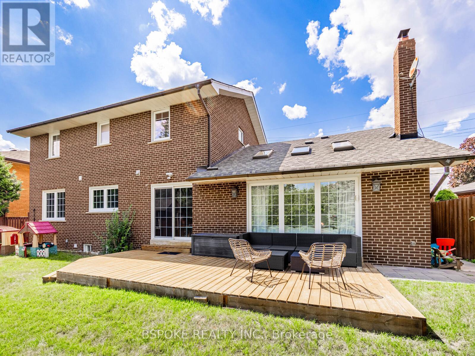 Photo 35 of 2254 Denise Road, Mississauga ON