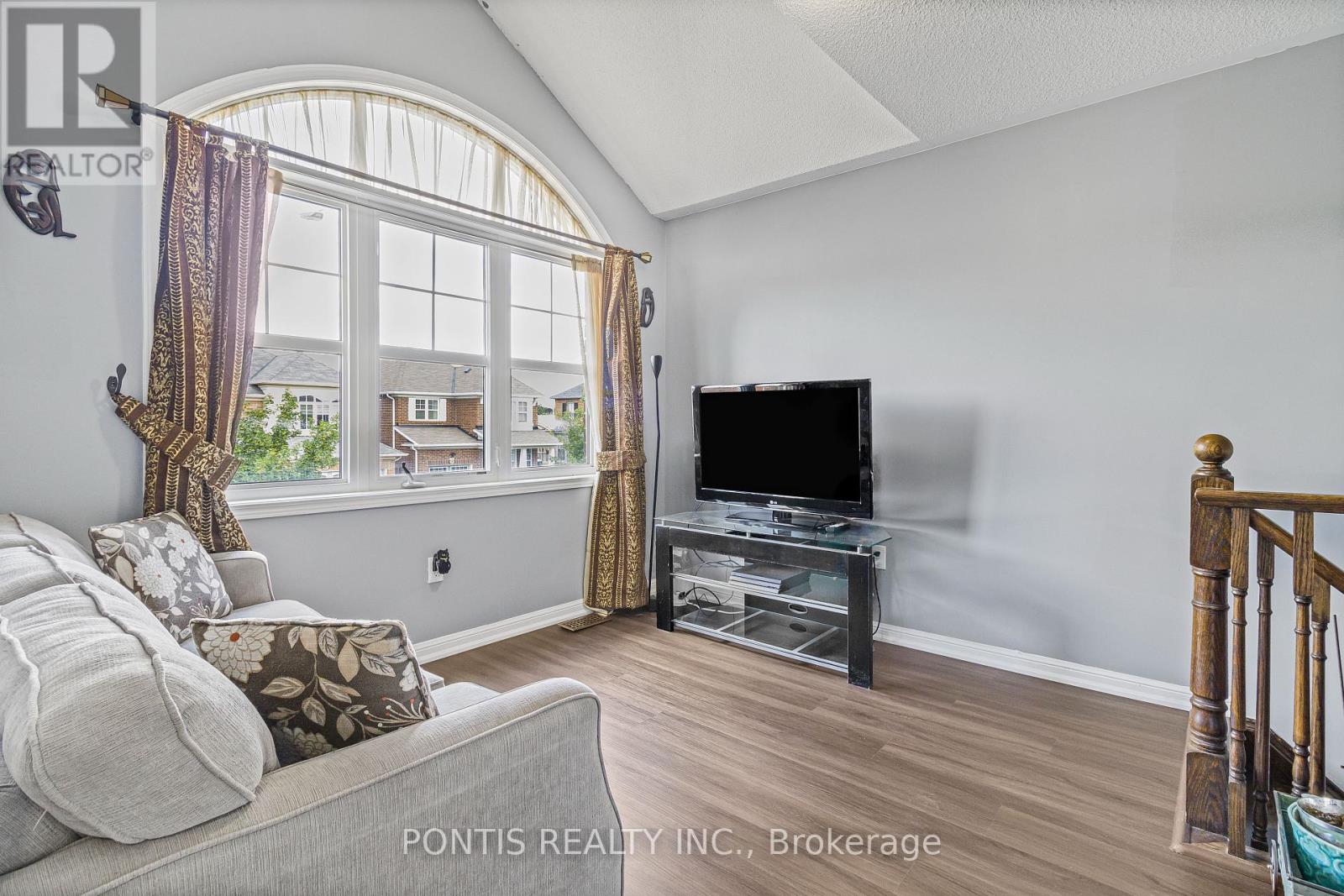 Photo 24 of 25 Francis Lundy Street, Brampton ON