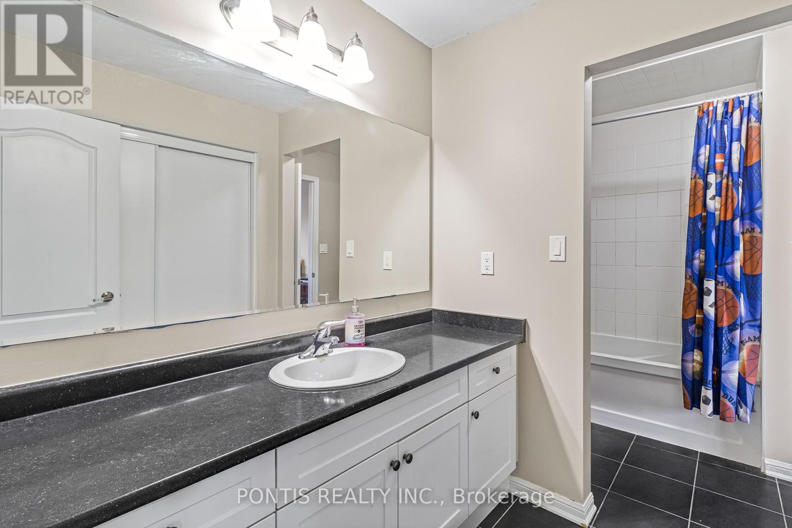 Photo 38 of 25 Francis Lundy Street, Brampton ON