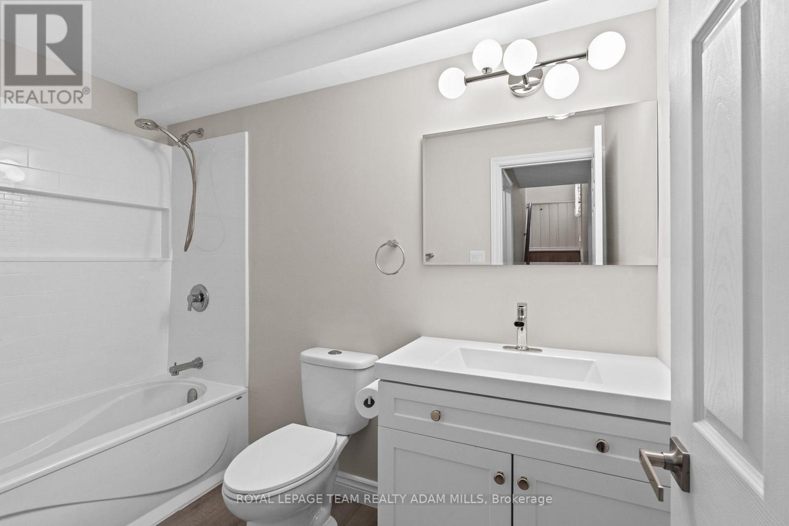 Photo 31 of 22 Fireside Crescent, Ottawa ON