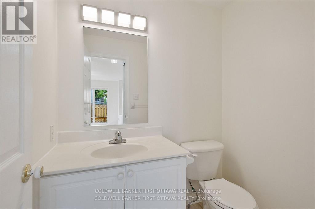 Photo 14 of 107 Columbia Avenue, Ottawa ON