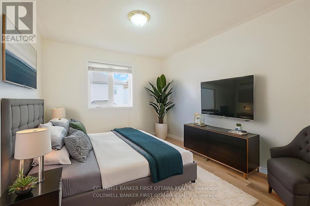 Photo 19 of 107 Columbia Avenue, Ottawa ON