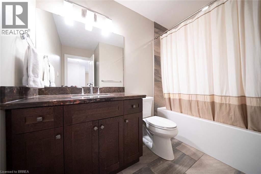Photo 19 of 158 Willow Street Unit 2, Paris ON