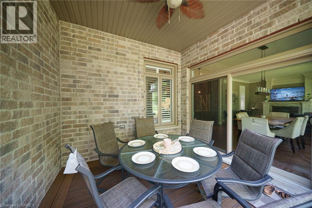 Photo 7 of 158 Willow Street Unit 2, Paris ON