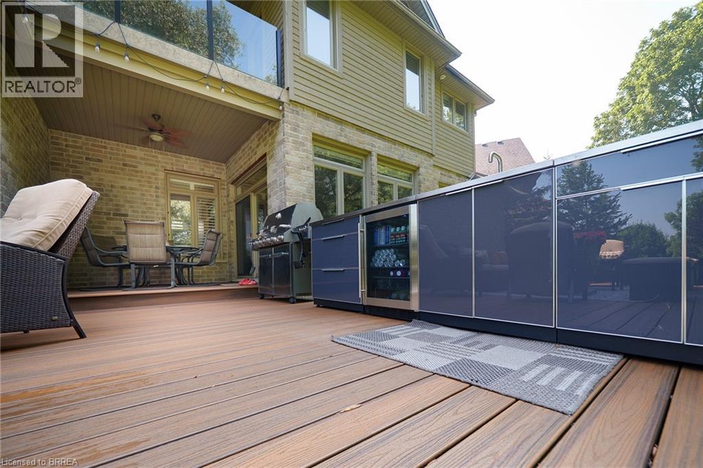 Photo 13 of 158 Willow Street Unit 2, Paris ON
