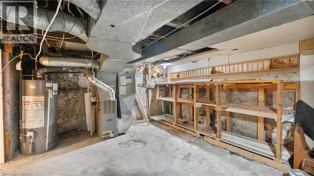 Photo 14 of 63 Walter Street, Brantford ON