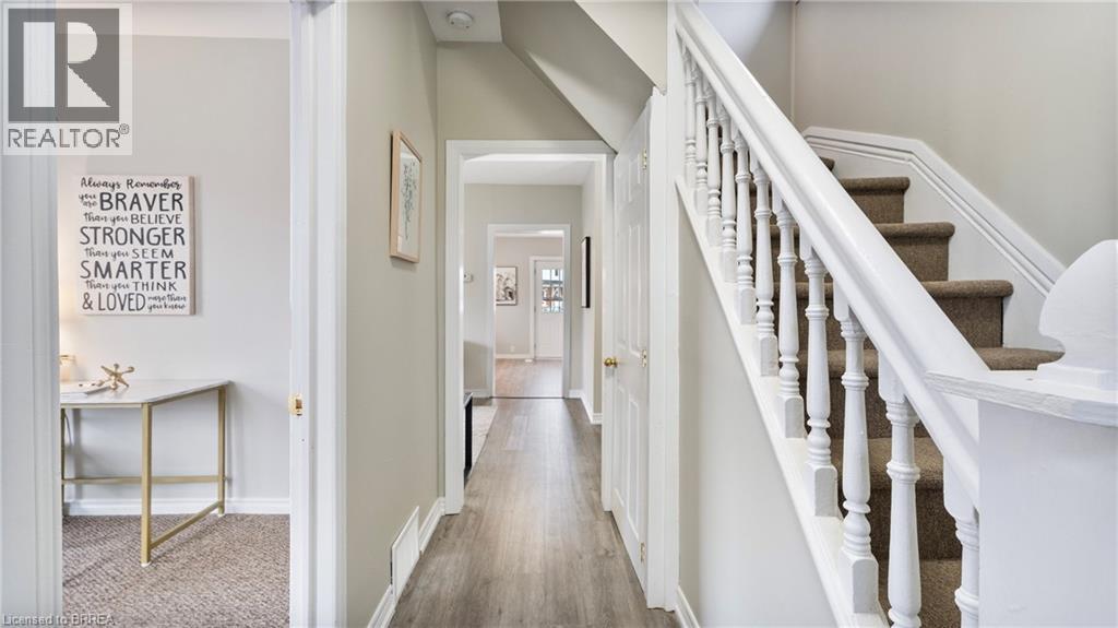Photo 13 of 63 Walter Street, Brantford ON