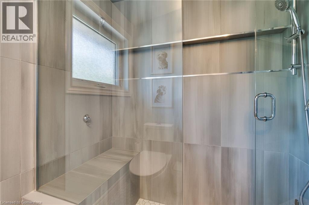 Photo 29 of 17 Ronaldshay Avenue, Hamilton ON