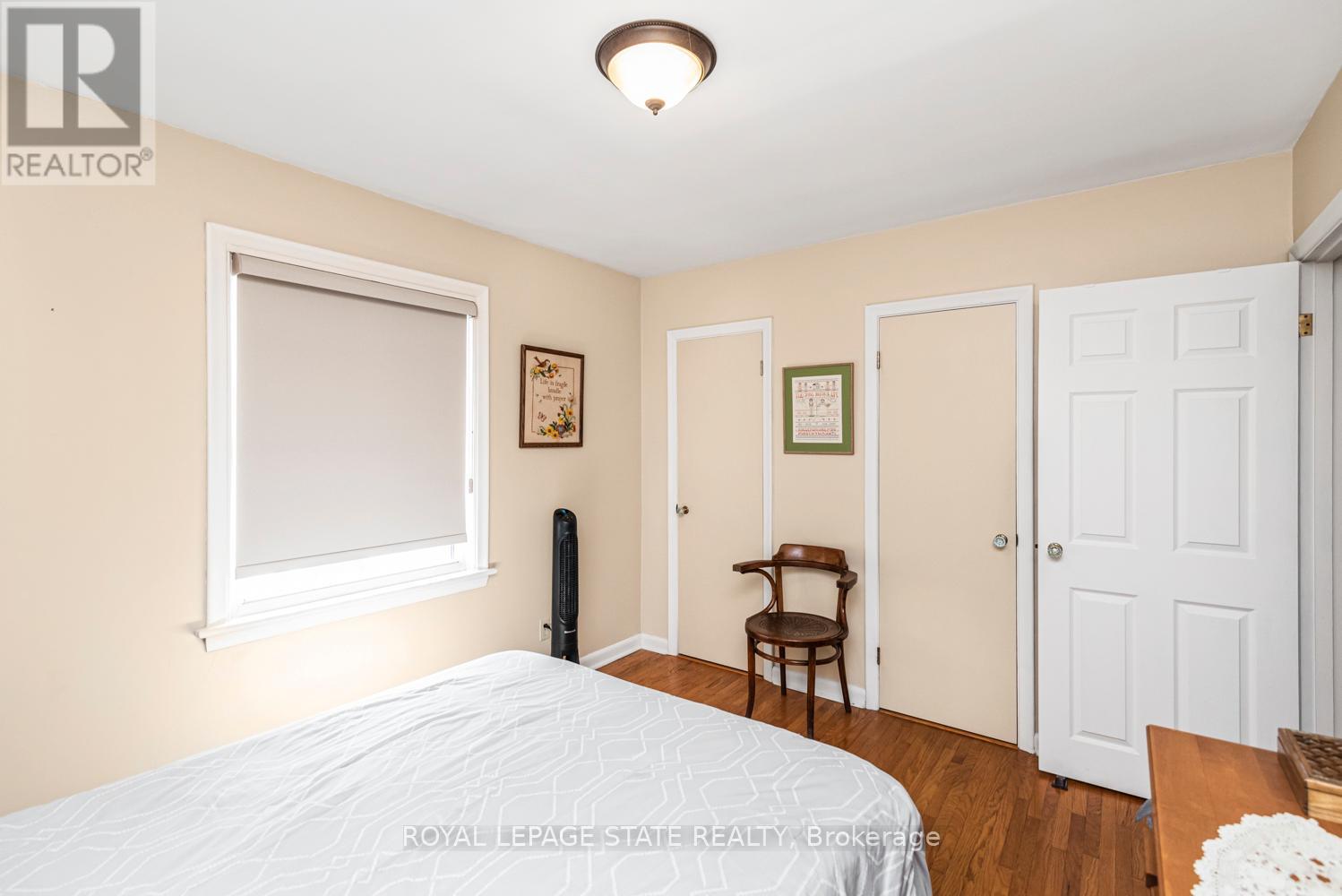 Photo 16 of 321 East 15th Street, Hamilton ON