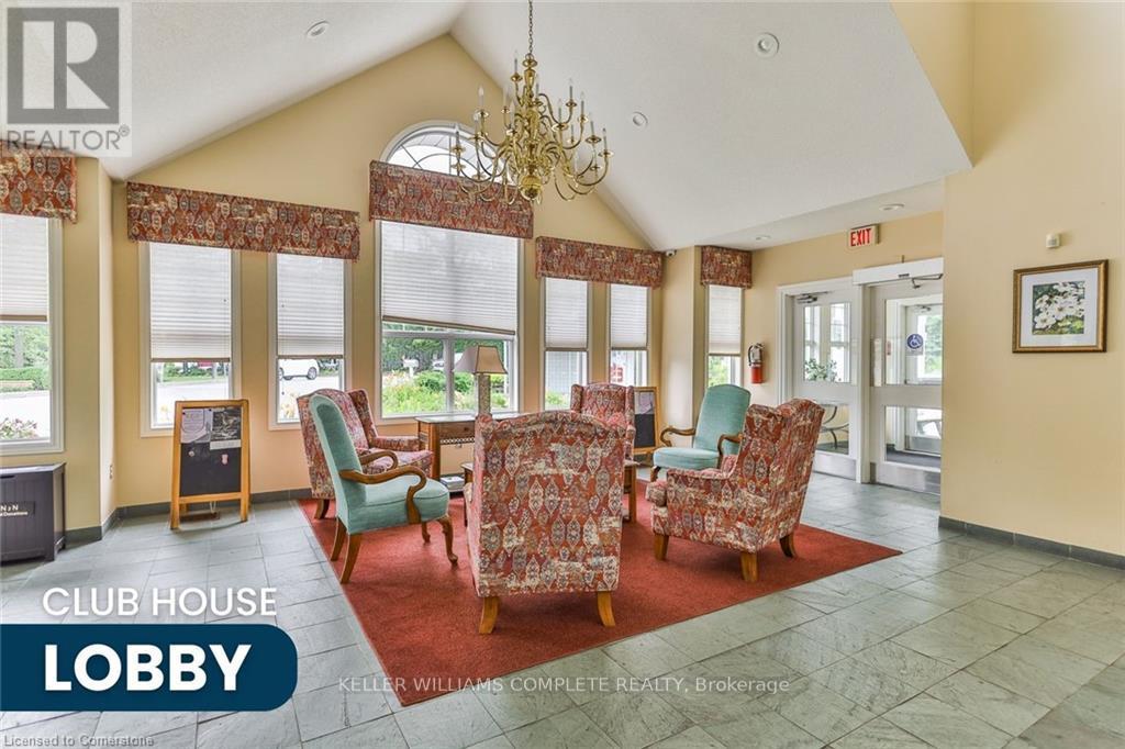 Photo 30 of 375 Silverbirch Boulevard, Hamilton ON