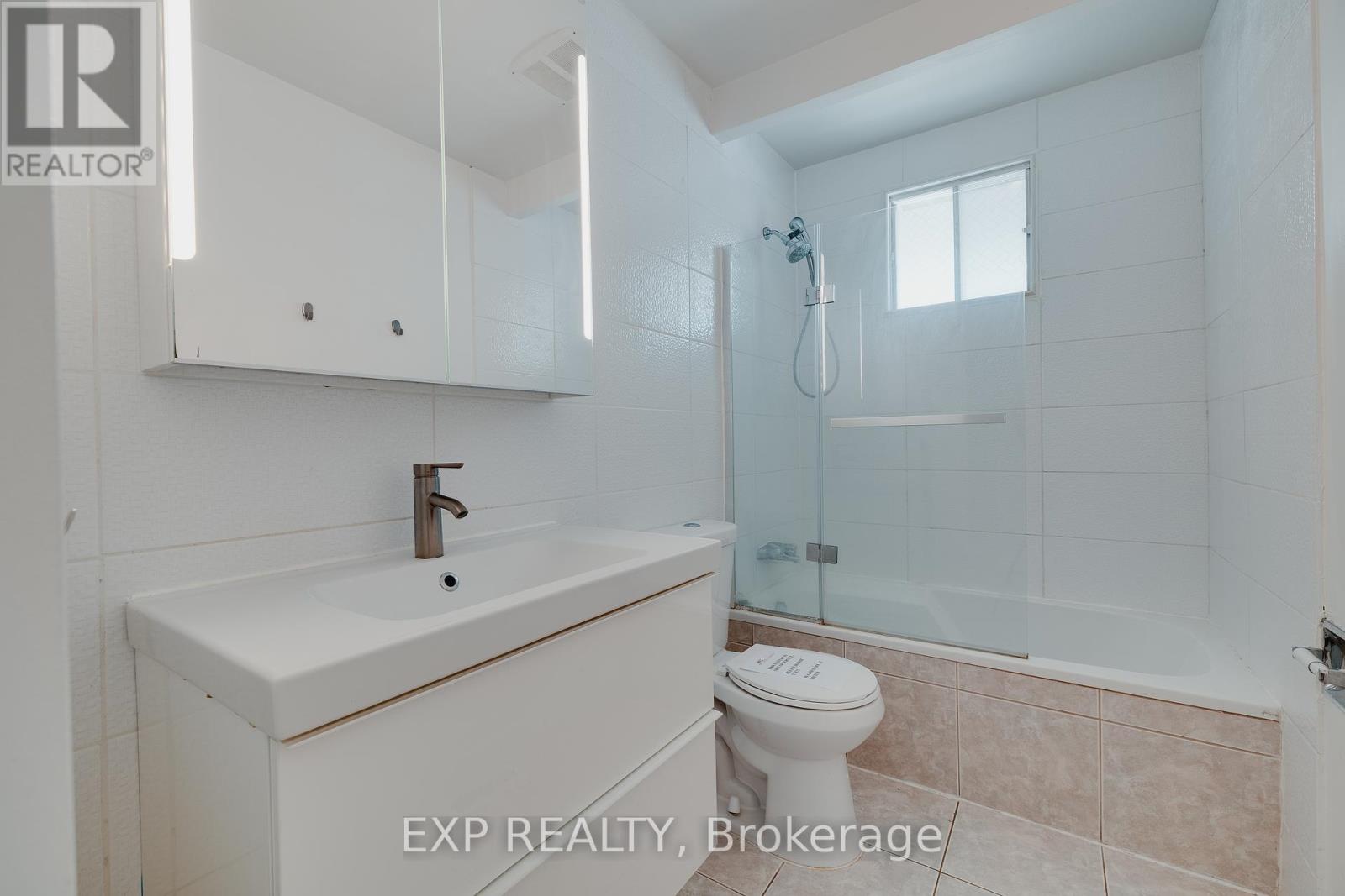 Photo 15 of 595 Pioneer Drive, Kitchener ON