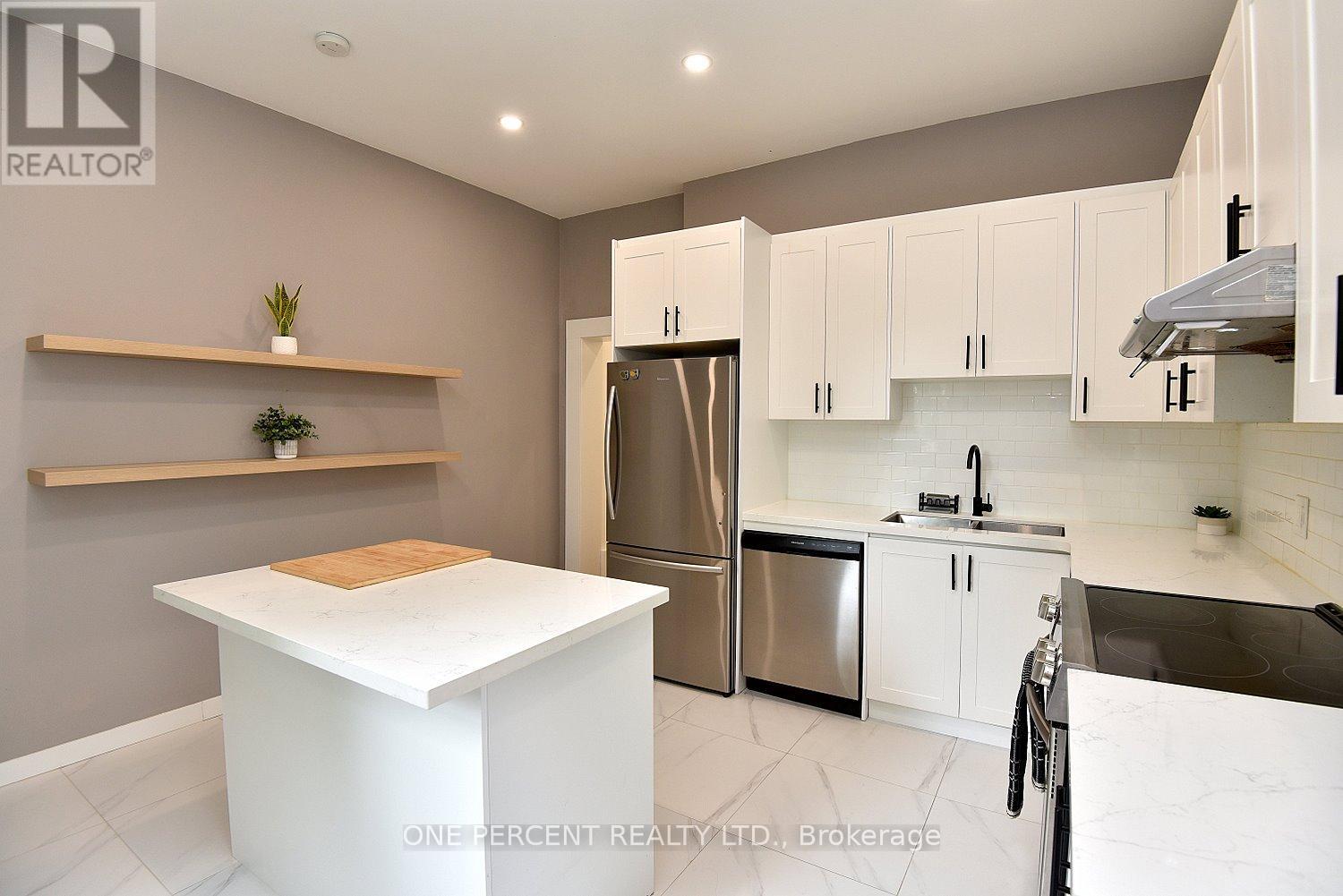 Photo 13 of 273 Robert Street, Hamilton ON
