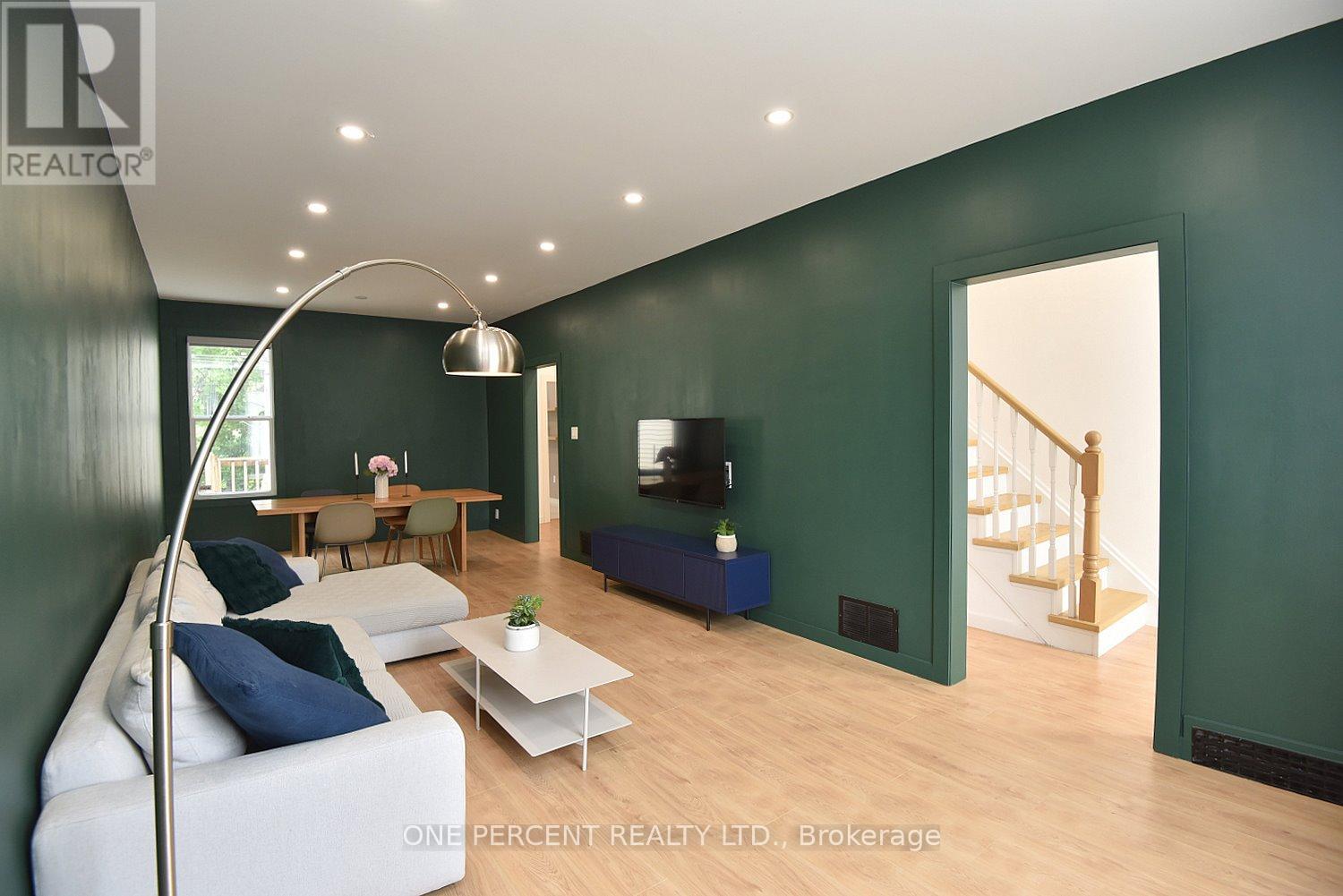Photo 6 of 273 Robert Street, Hamilton ON