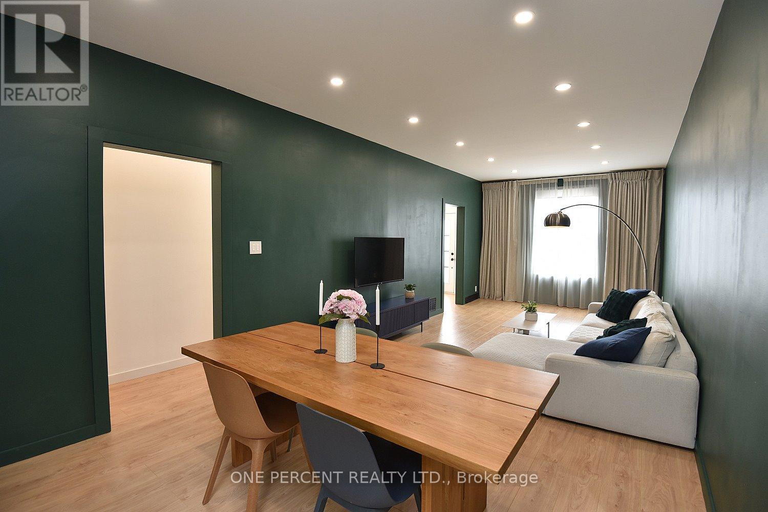 Photo 9 of 273 Robert Street, Hamilton ON