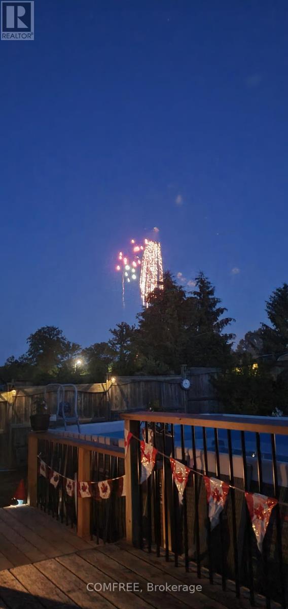 Photo 35 of 4012 Edward Street, Petrolia ON