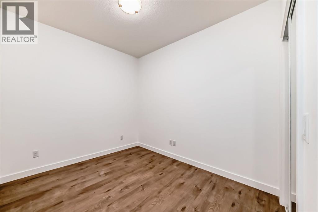 Single Family House for Sale in   Wolf Creek Drive SE Wolf Willow Calgary 