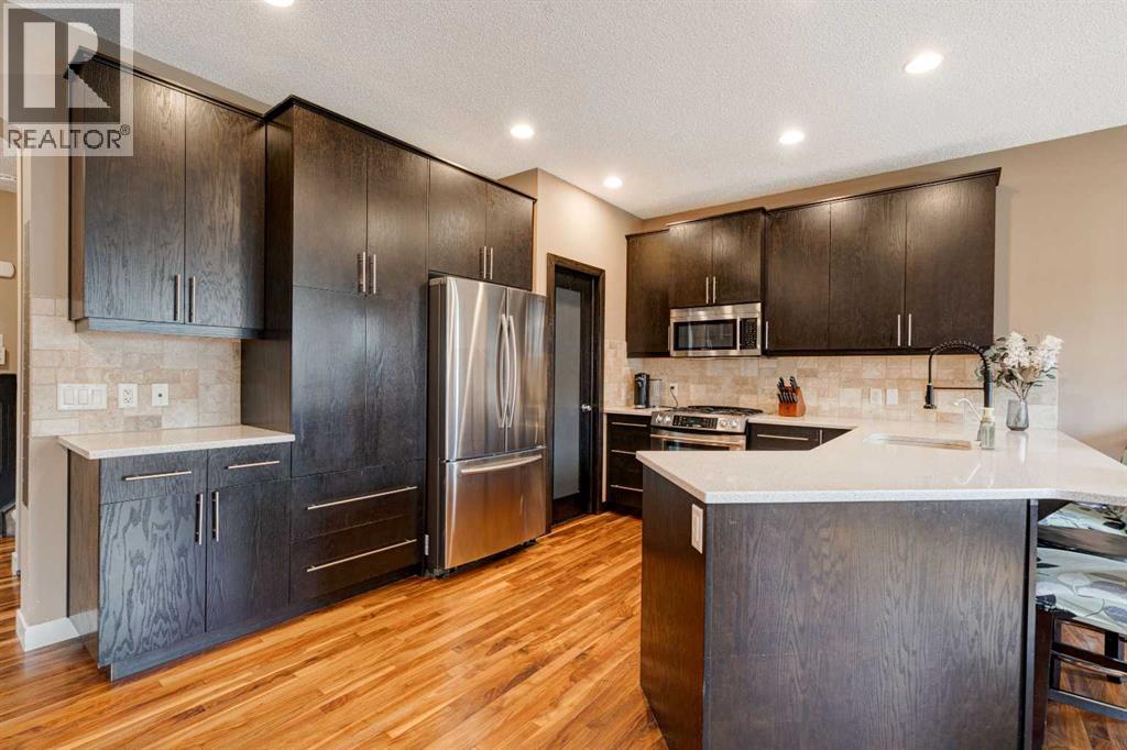 Single Family House for Sale in  Autumn Gardens SE Auburn Bay Calgary 