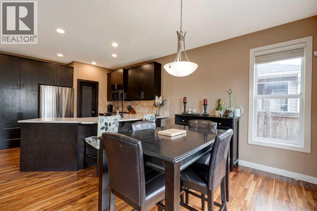 Single Family House for Sale in  Autumn Gardens SE Auburn Bay Calgary 
