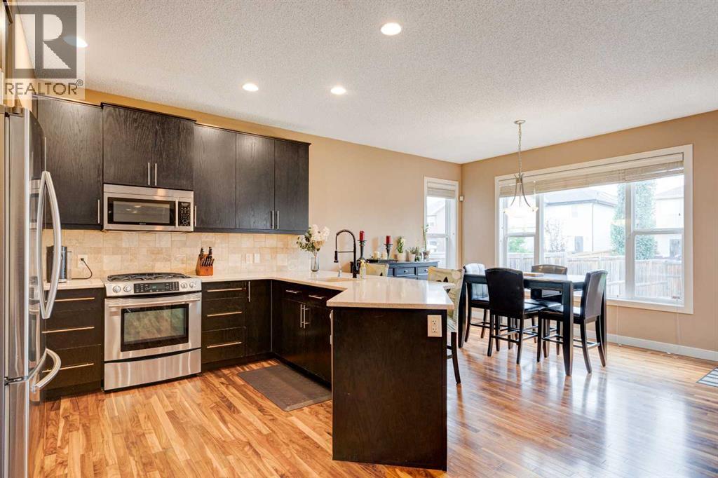 Single Family House for Sale in  Autumn Gardens SE Auburn Bay Calgary 