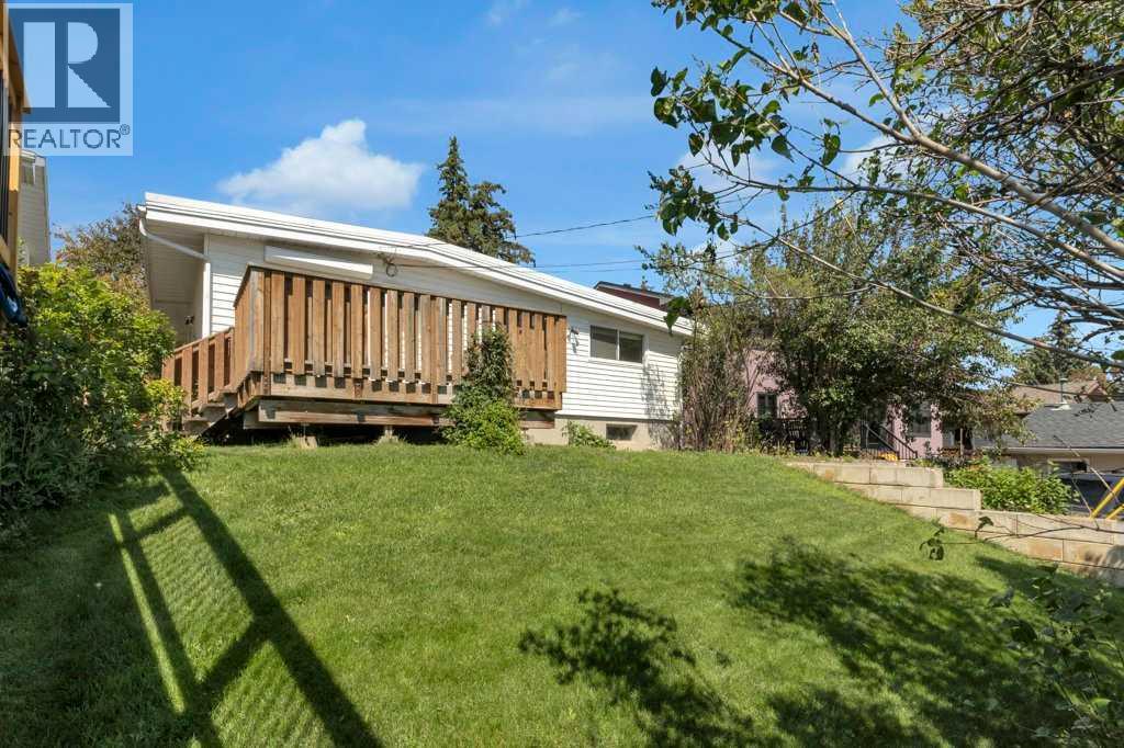 Single Family House Bungalow for Sale in  Norquay Drive NW North Haven Calgary 