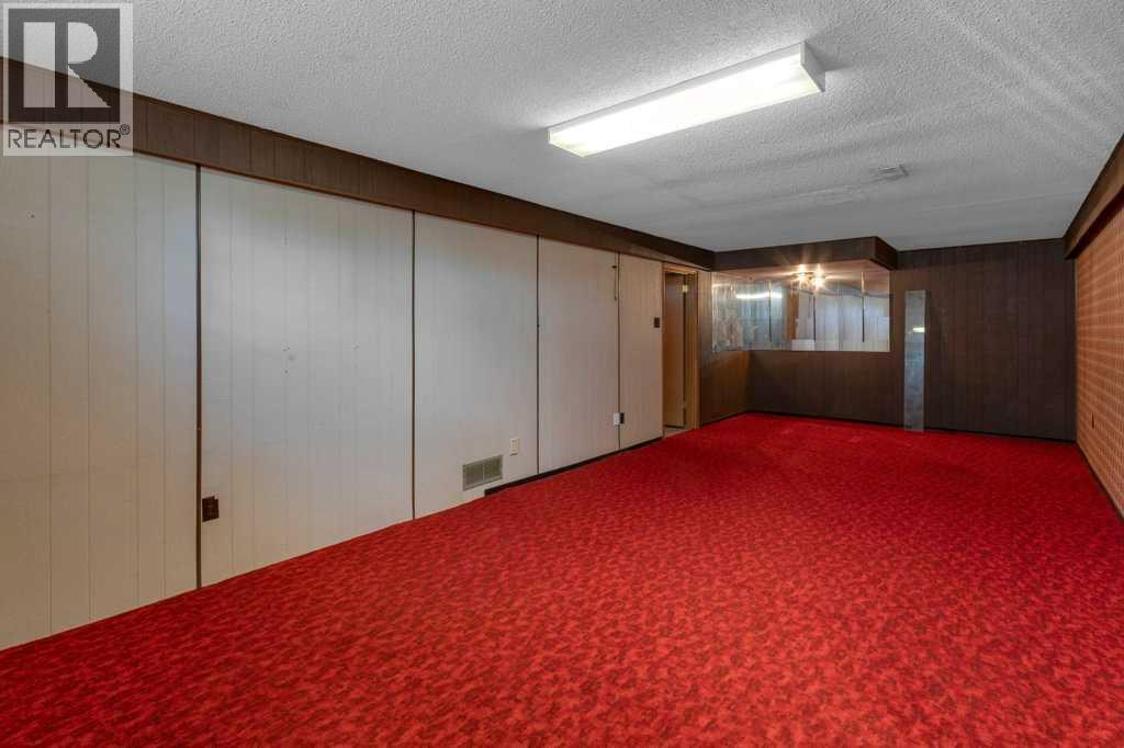 Single Family House Bungalow for Sale in  Norquay Drive NW North Haven Calgary 