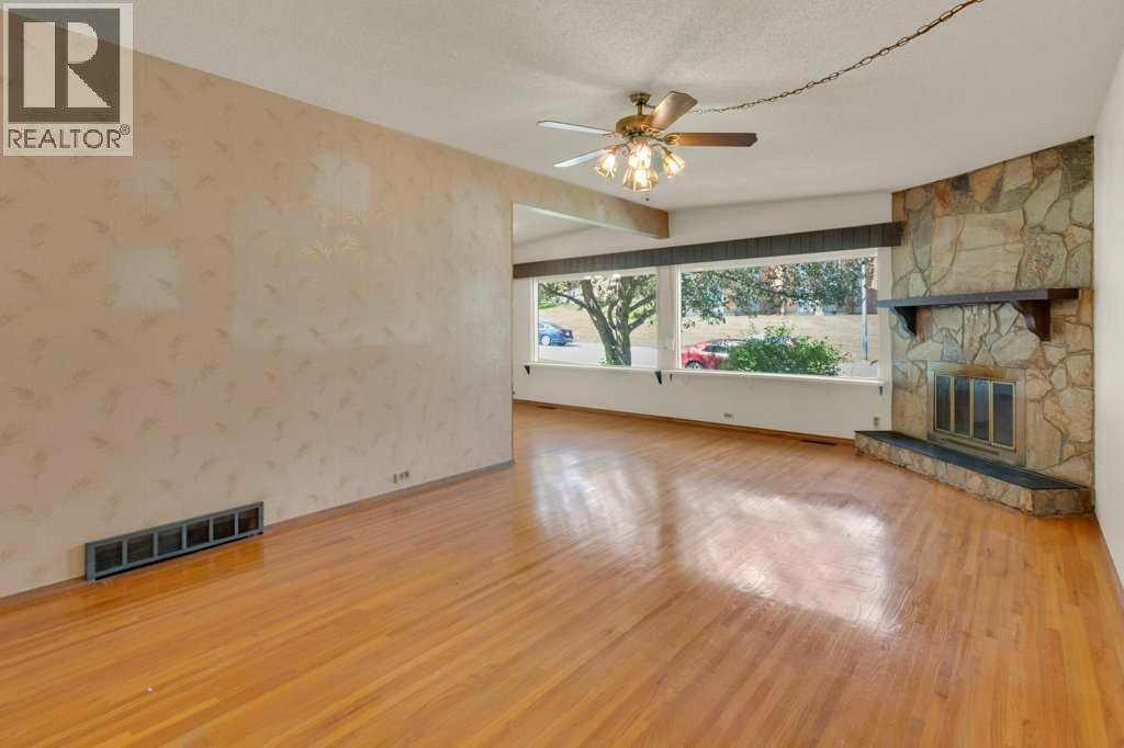 Single Family House Bungalow for Sale in  Norquay Drive NW North Haven Calgary 