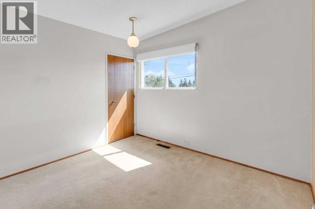 Single Family House Bungalow for Sale in  Norquay Drive NW North Haven Calgary 
