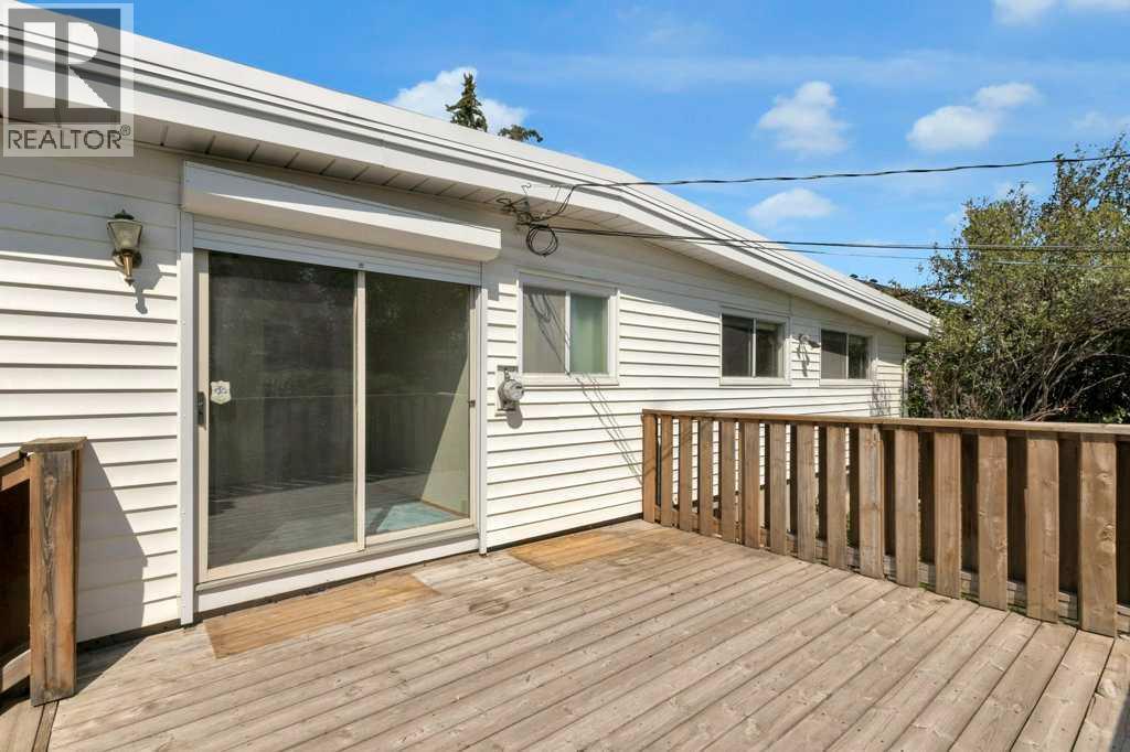 Single Family House Bungalow for Sale in  Norquay Drive NW North Haven Calgary 