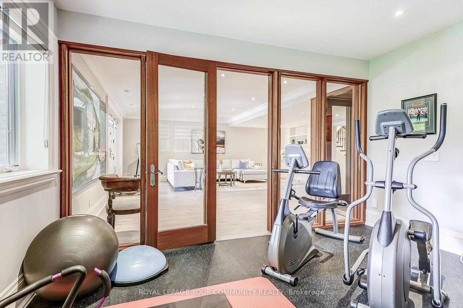Photo 34 of 222 St Leonards Avenue, Toronto ON