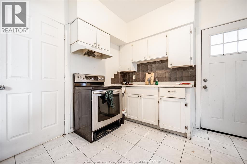 Photo 19 of 756 Brant Street, Windsor ON