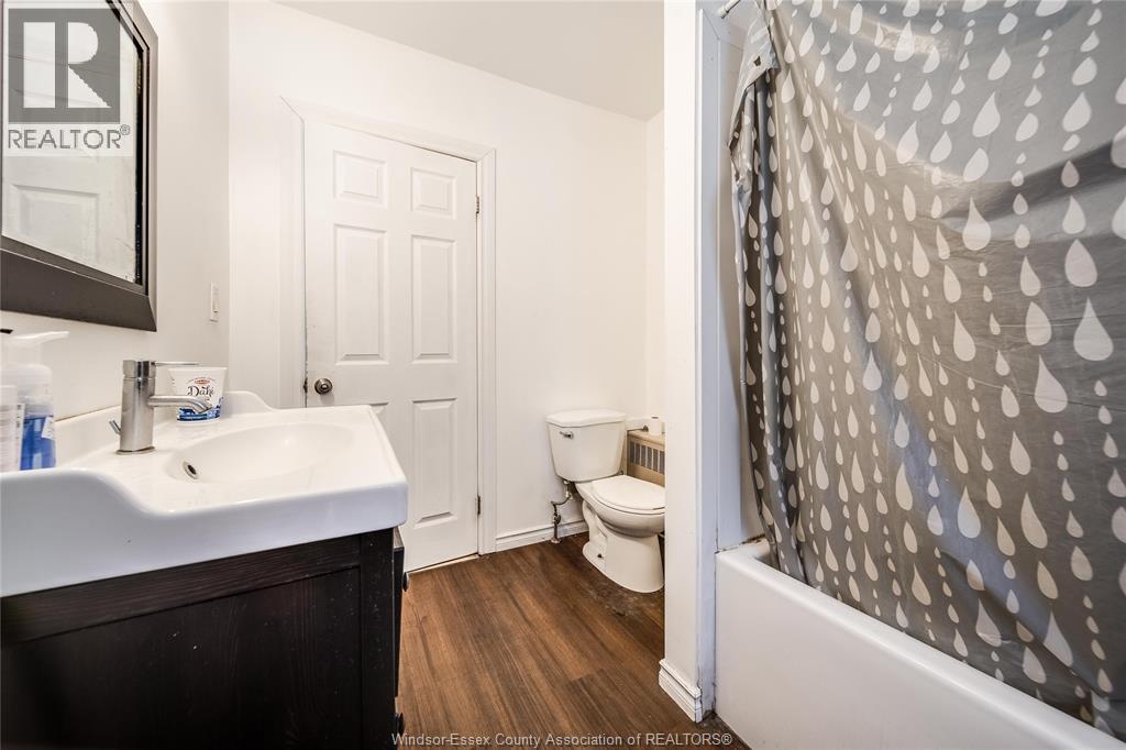Photo 22 of 756 Brant Street, Windsor ON