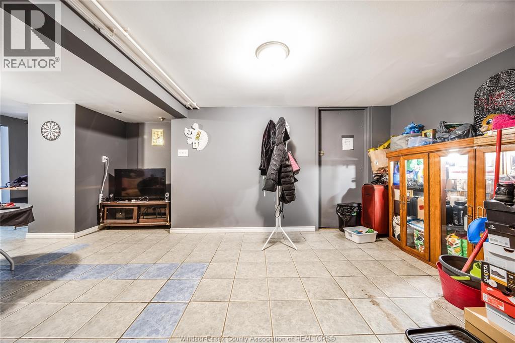 Photo 31 of 756 Brant Street, Windsor ON