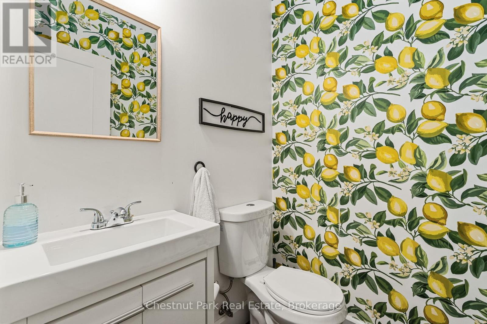 Photo 15 of 2698 Old Muskoka Road, Huntsville ON