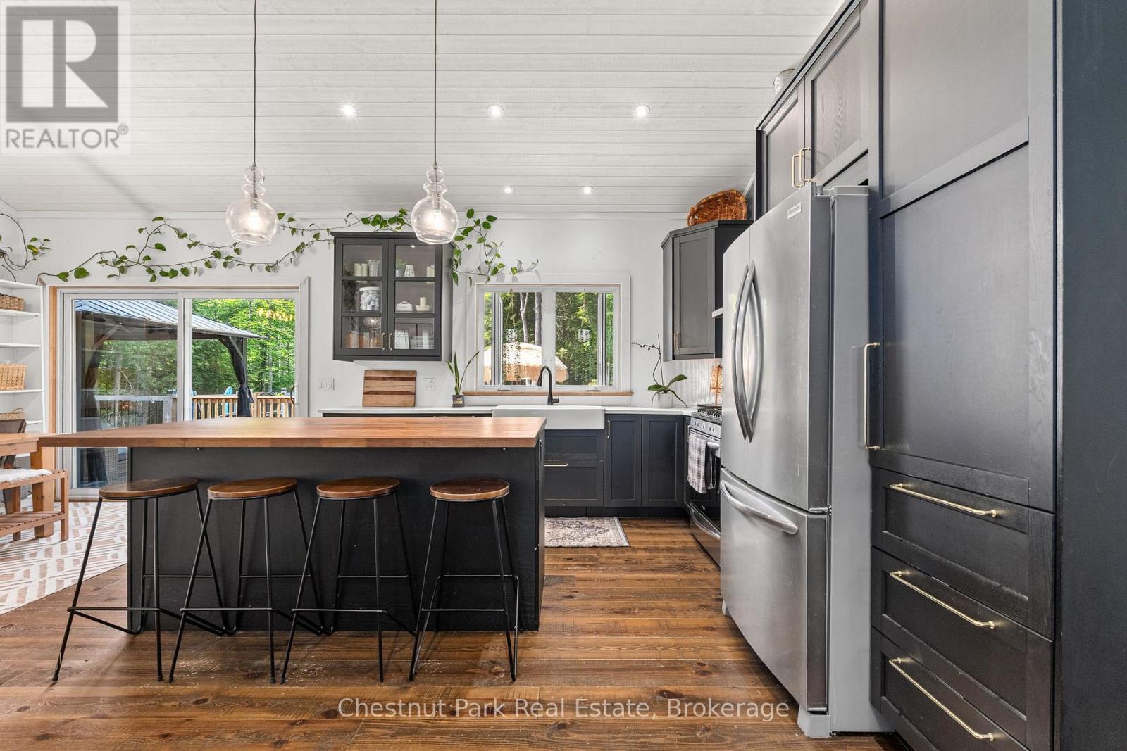 Photo 9 of 2698 Old Muskoka Road, Huntsville ON