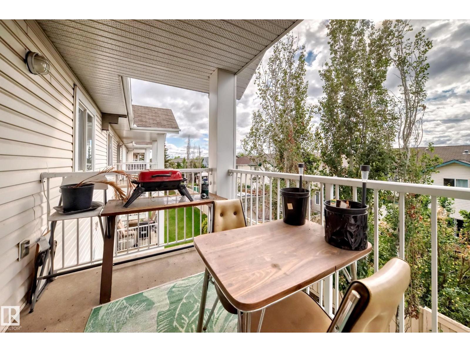 Photo 14 of 325 9525 162 Av Nw, Edmonton AB