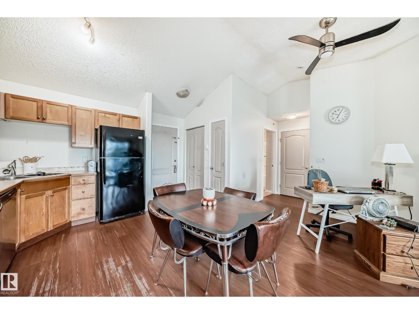 Photo 20 of 325 9525 162 Av Nw, Edmonton AB