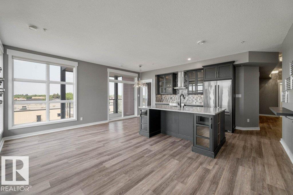 Photo 12 of 412 10518 113 St Nw, Edmonton AB