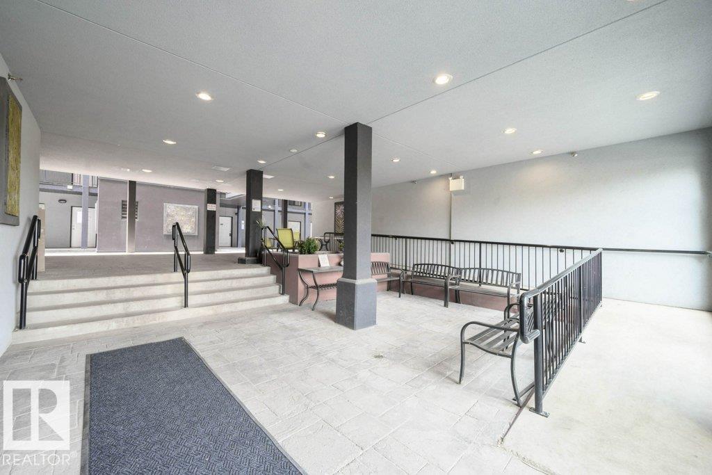 Photo 35 of 412 10518 113 St Nw, Edmonton AB