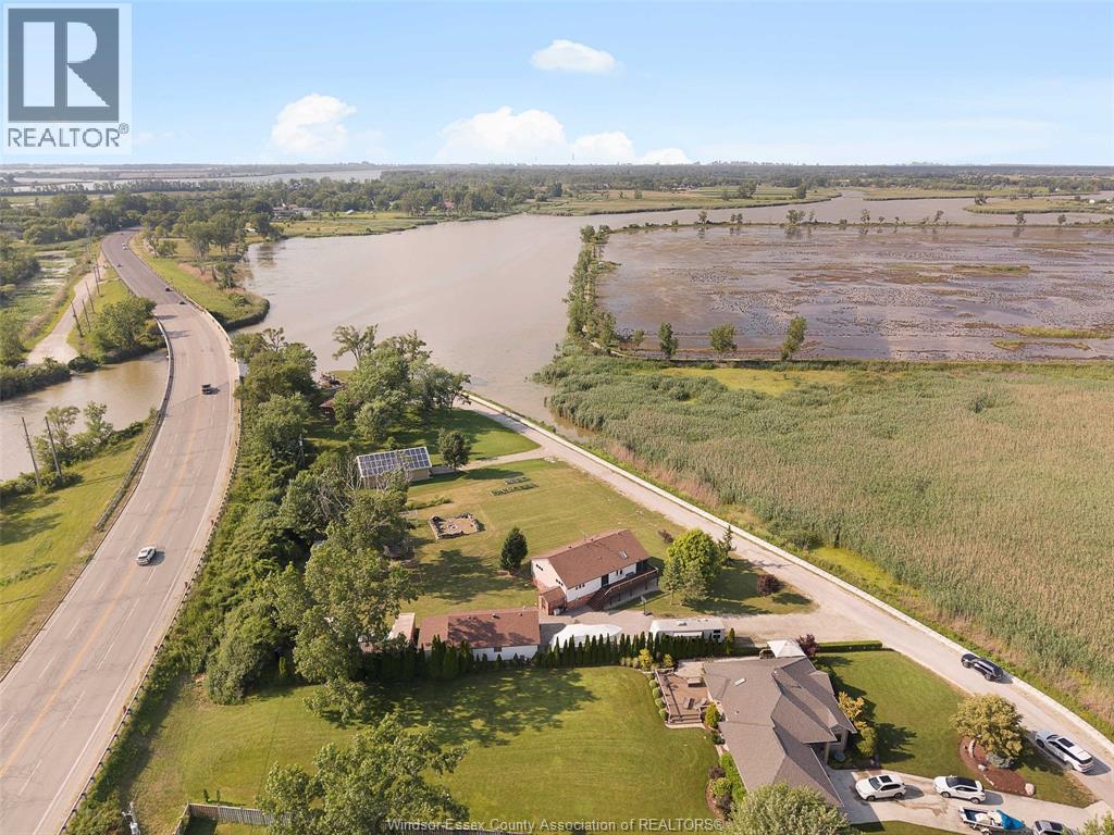 Photo 37 of 94 Sari Lane, Amherstburg ON