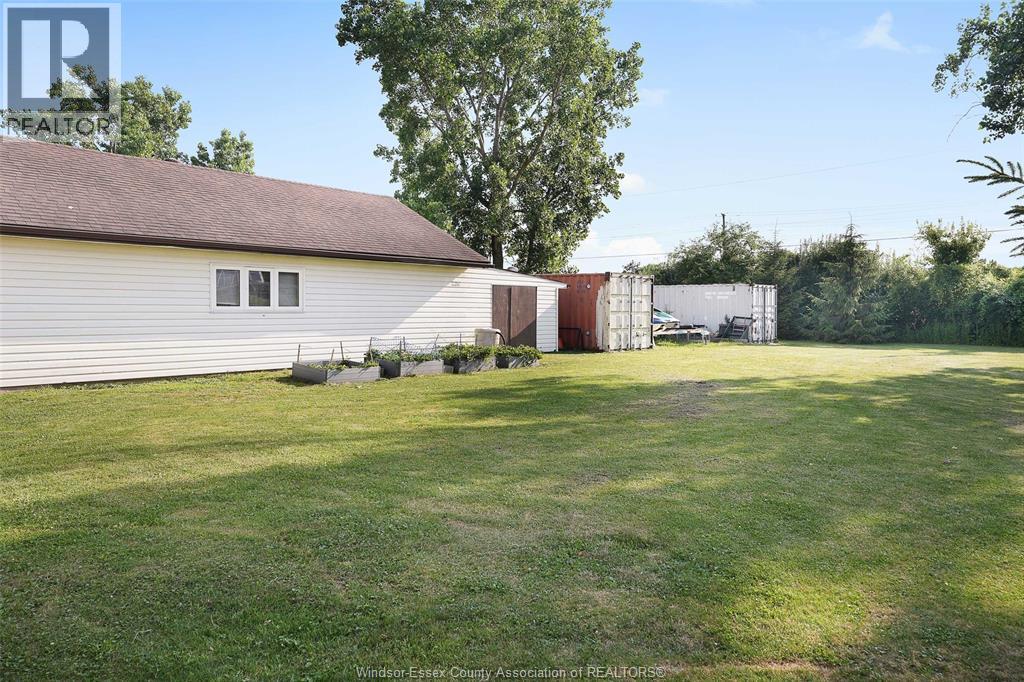 Photo 48 of 94 Sari Lane, Amherstburg ON