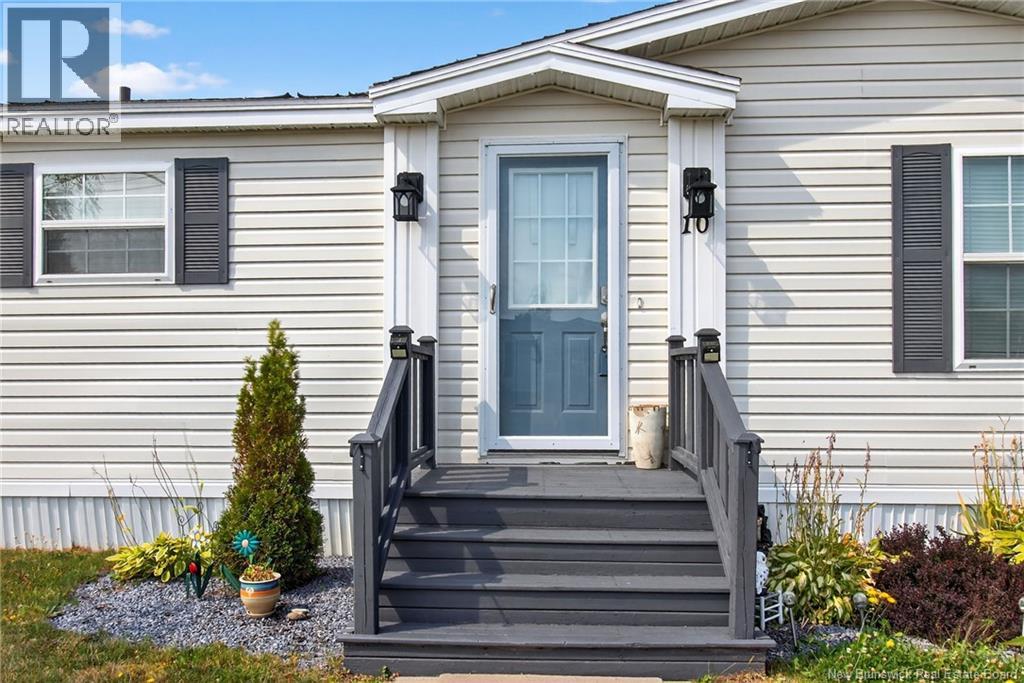 Photo 4 of 10 Gentian Street, Moncton NB