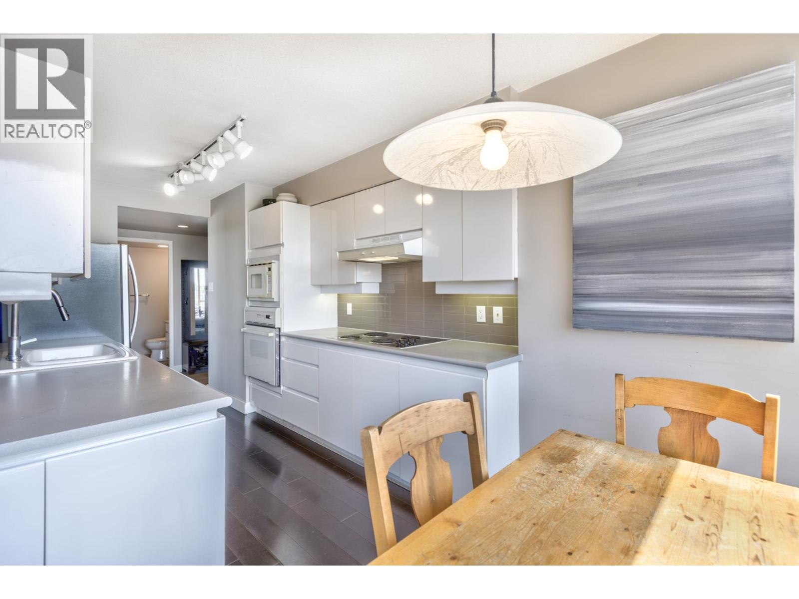 Photo 22 of 1101 1590 W 8th Avenue, Vancouver BC