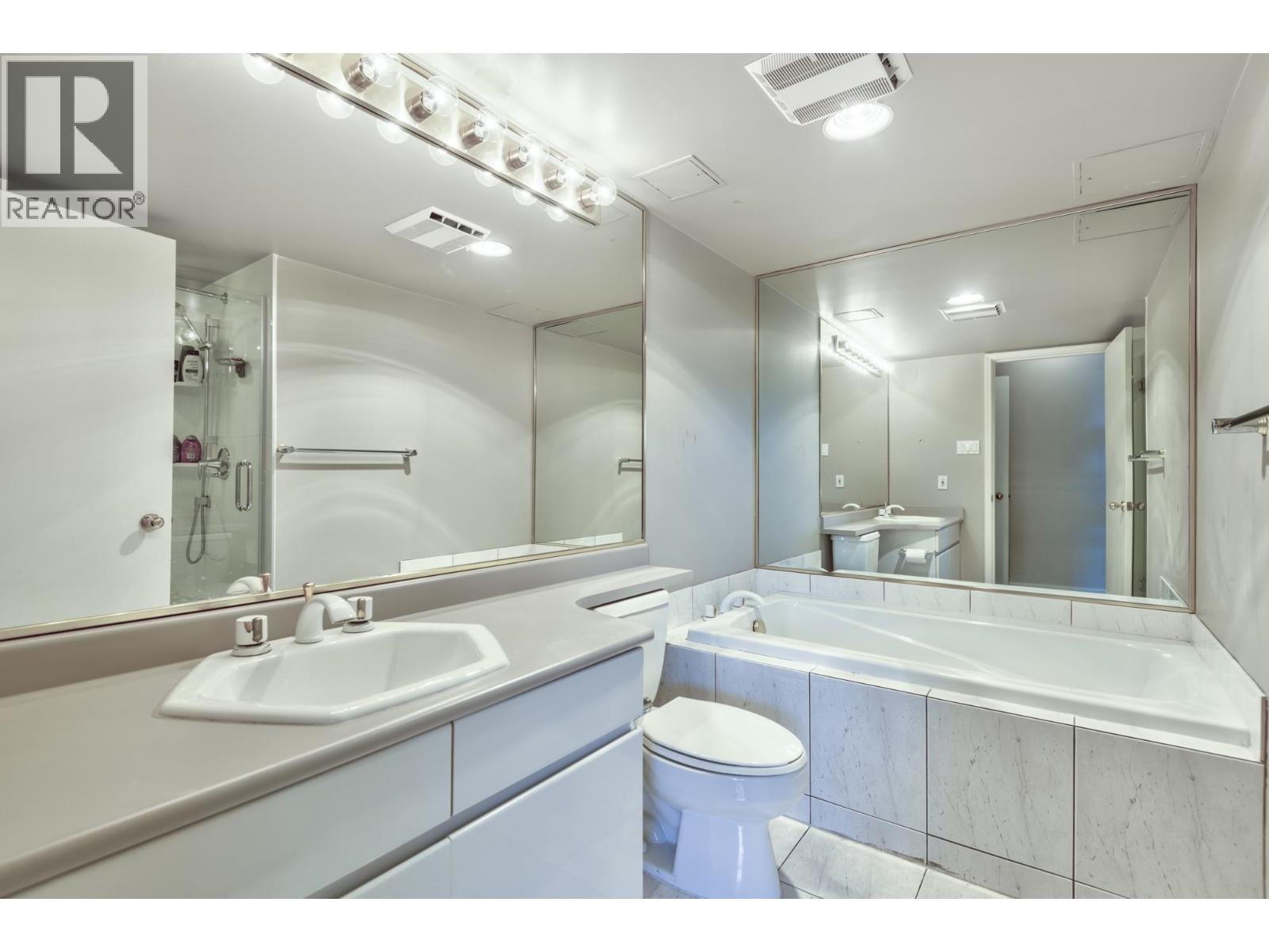 Photo 17 of 1101 1590 W 8th Avenue, Vancouver BC