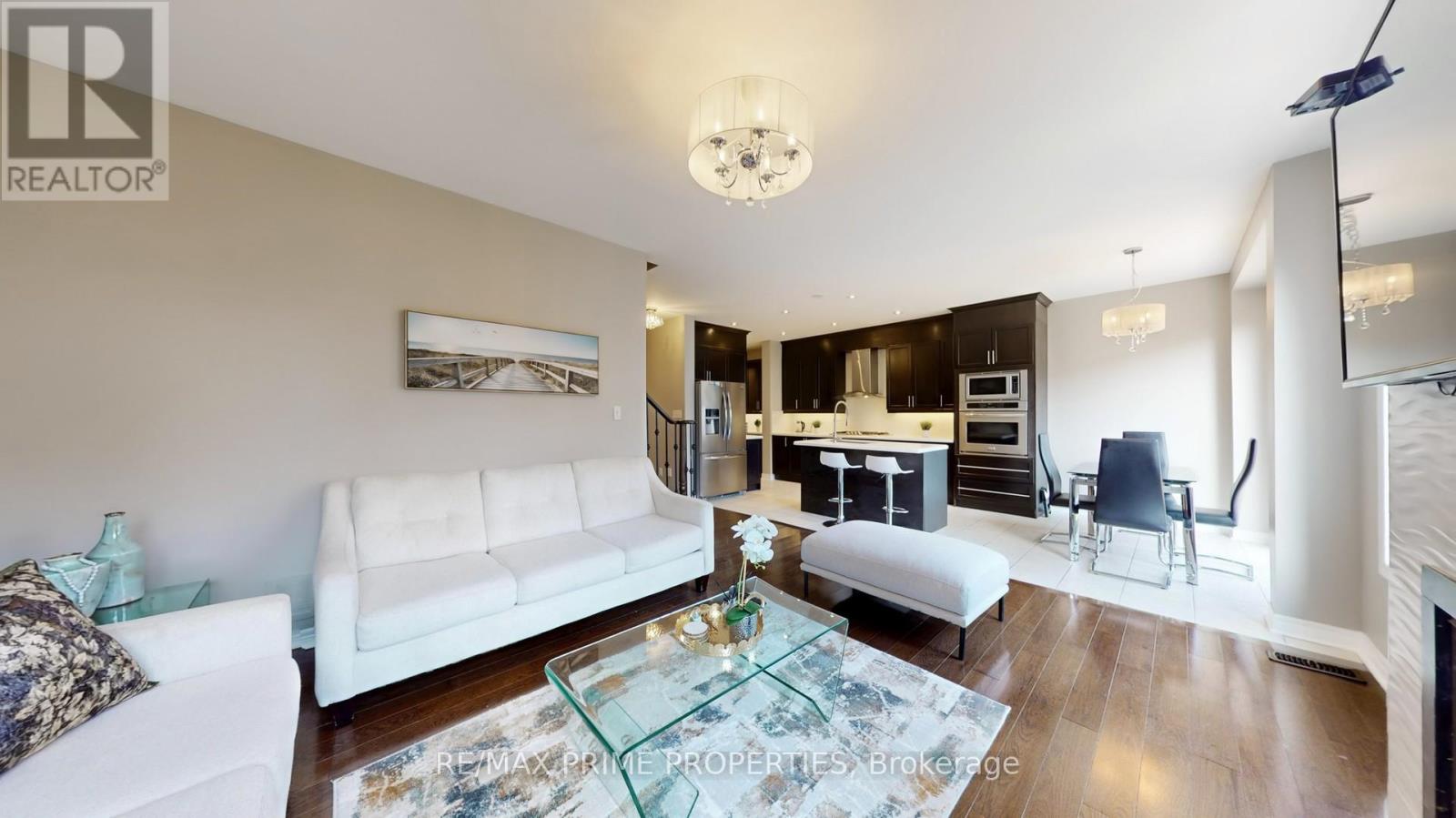 Photo 18 of 13 Lundy Drive, Markham ON