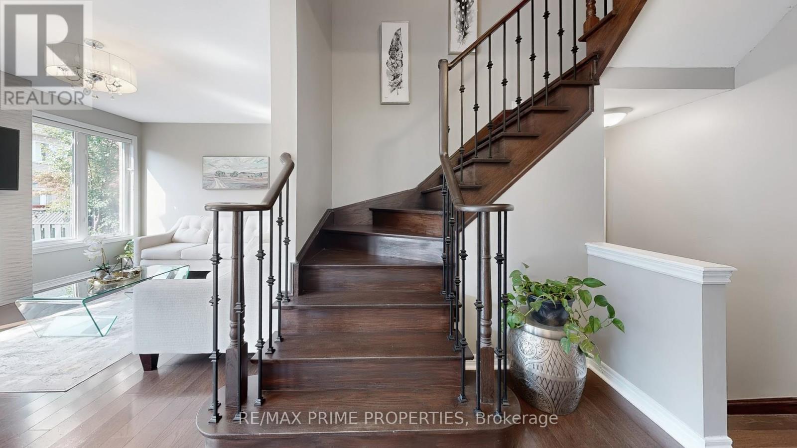 Photo 23 of 13 Lundy Drive, Markham ON