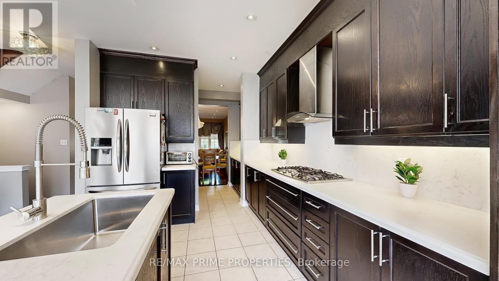 Photo 12 of 13 Lundy Drive, Markham ON