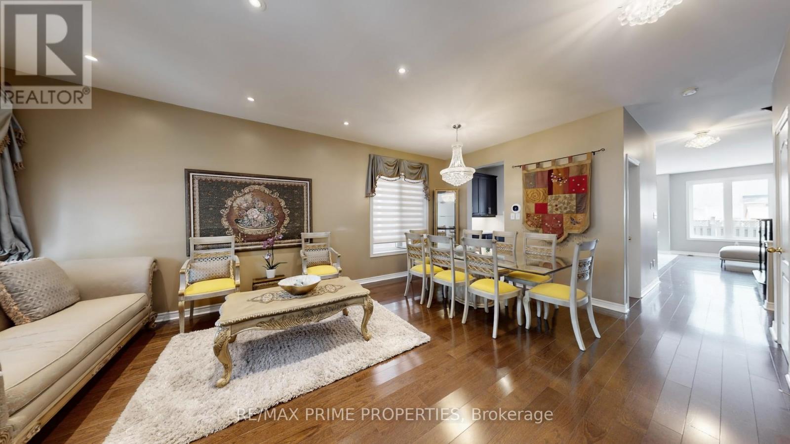 Photo 5 of 13 Lundy Drive, Markham ON