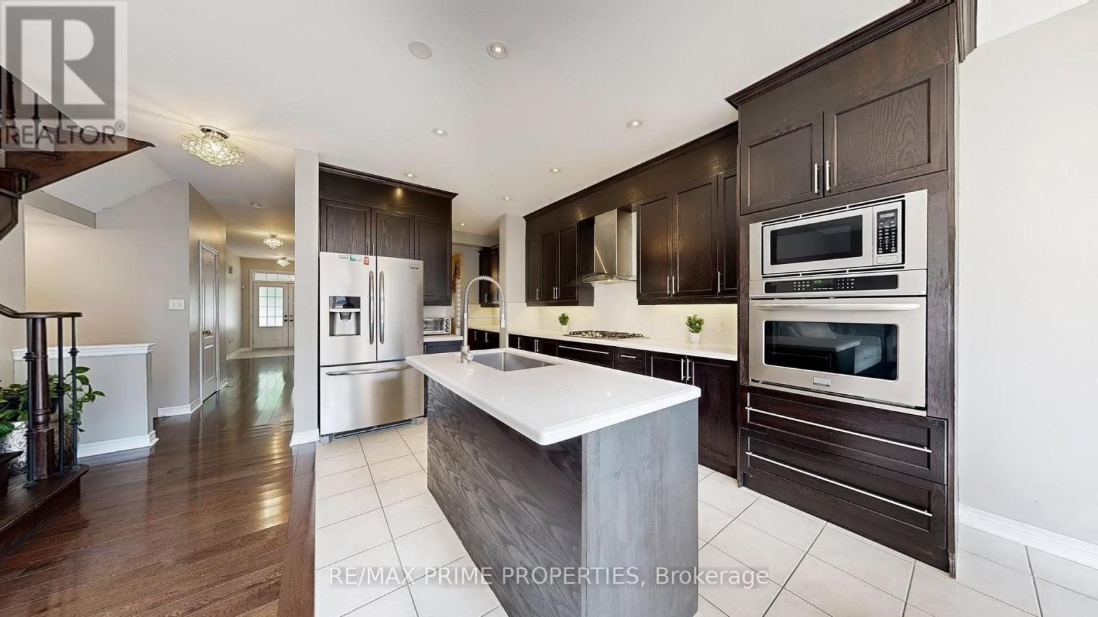 Photo 10 of 13 Lundy Drive, Markham ON