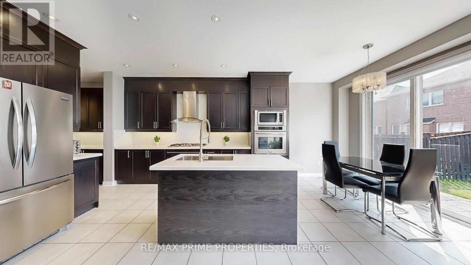 Photo 9 of 13 Lundy Drive, Markham ON